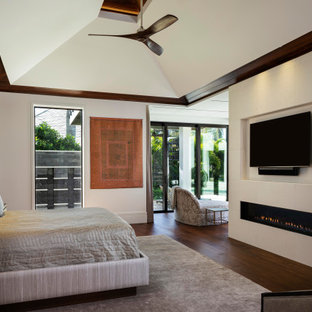 75 Beautiful Vaulted Ceiling Bedroom Pictures Ideas July 2021 Houzz