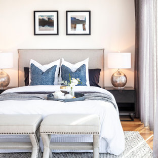 Inspiration for a mid-sized contemporary master bedroom in Brisbane with brown floor.