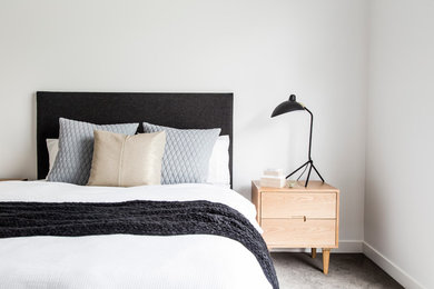 Design ideas for a contemporary bedroom in Melbourne.