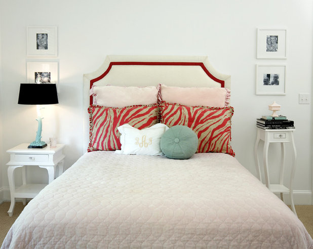 Contemporary Bedroom by Carolina V. Gentry, RID