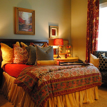 Red Accent Bedroom