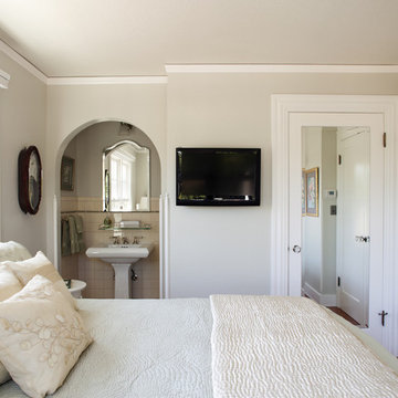 Remodeled Guest Suite