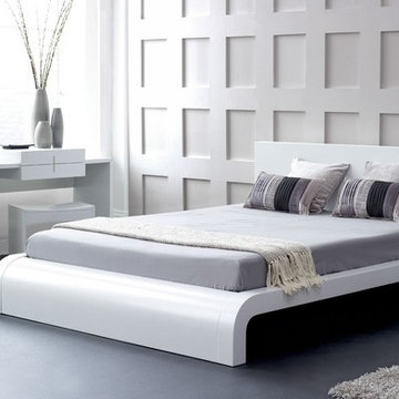 Roma Modern Platform Bed