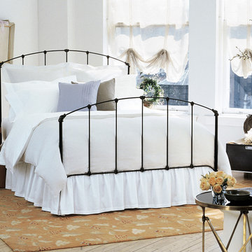 Rutherford Bed- Black w/ Gold Highlights