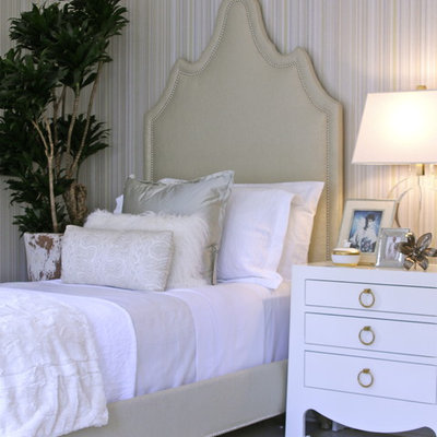 Inspiration for a contemporary bedroom remodel in San Francisco with multicolored walls