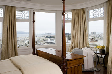 Inspiration for a timeless bedroom remodel in San Francisco