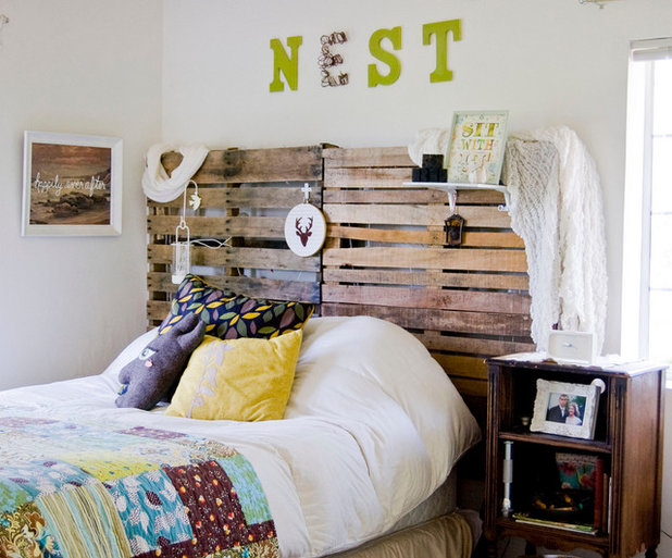 Shabby-Chic Style Bedroom by Going Home To Roost