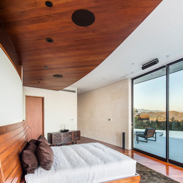 Santos Mahogany Natal - Hollywood Hills