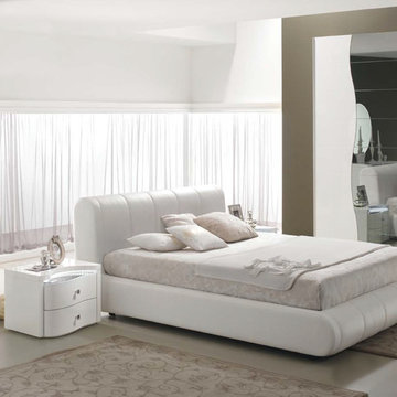 Sax Modern Italian Bed / Bedroom Set by Spar - $3,299.00