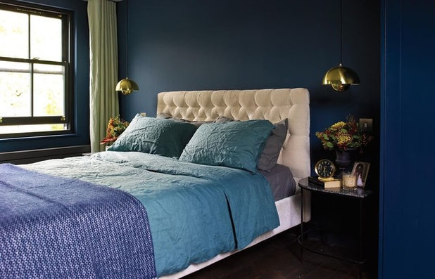 Contemporary Bedroom by Yoko Kloeden Design