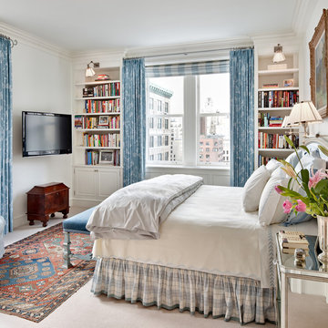 Serene Manhattan Apartment Bedroom