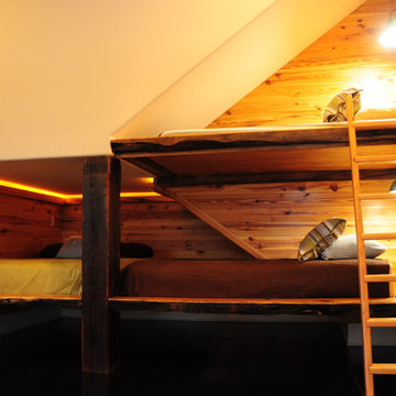 Shelby Lake Bunk Beds