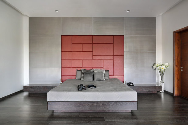 Contemporary Bedroom by Usine Studio