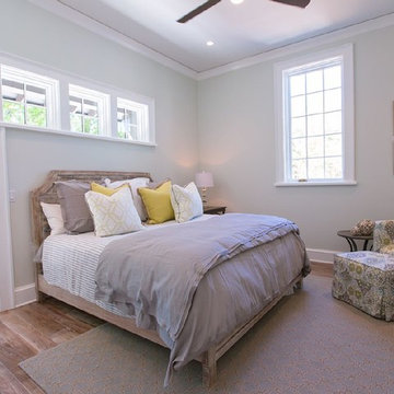 Sitting Purdy Beach House-Guest Bedroom