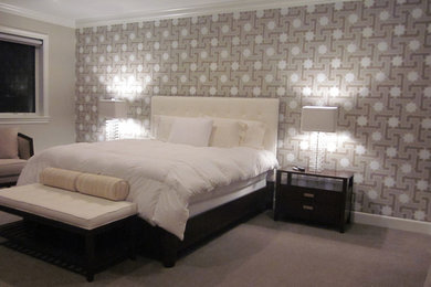 Large trendy guest carpeted bedroom photo in Miami with gray walls