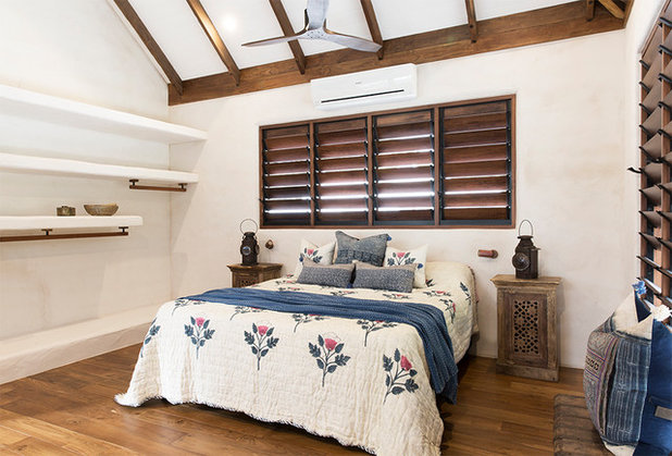 Tropical Bedroom by bàlay Vandyke