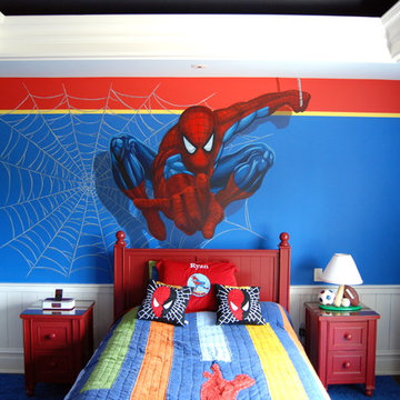 Spiderman Superhero Murals in a boys bedroom. Hand painted by Tom Taylor of Mura