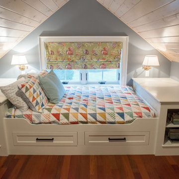 Spruce Point: Guest House Bedrooms
