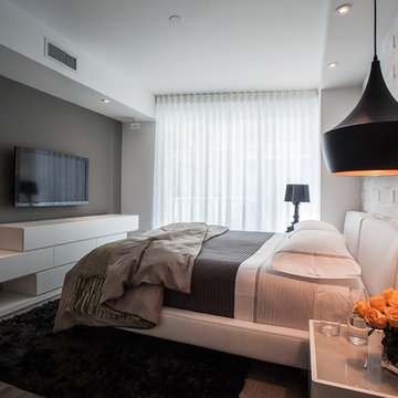 StyleHaus - Paramount Bay - Stylish Two Story Loft by Design District