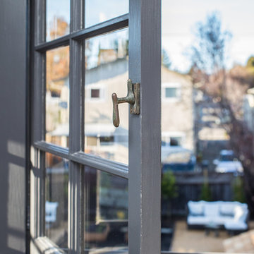 Stylish Eclectic Living Experience in Berkeley