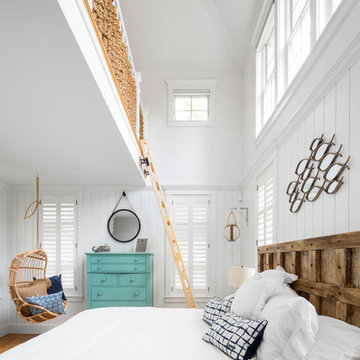 Summer House In Blue Custom Home - Master Bedroom