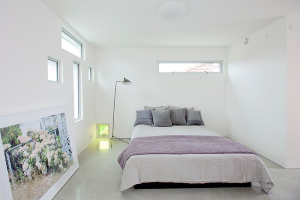 Modern Schlafzimmer by Novell Design Build & Novella Outdoors