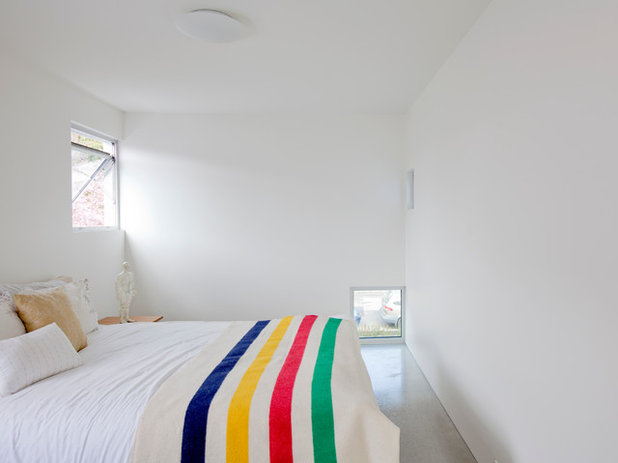 Modern Schlafzimmer by Novell Design Build & Novella Outdoors