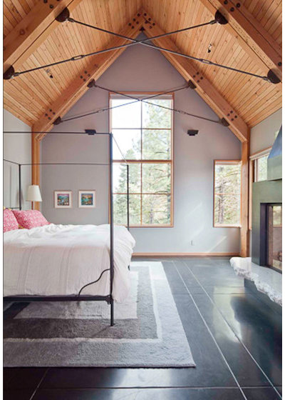 Rustic Bedroom by WA Design Architects