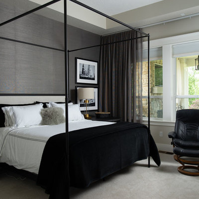 Beach style master carpeted and gray floor bedroom photo in Boise with gray walls