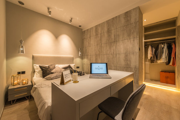 Contemporary Bedroom by Mr Shopper Studio