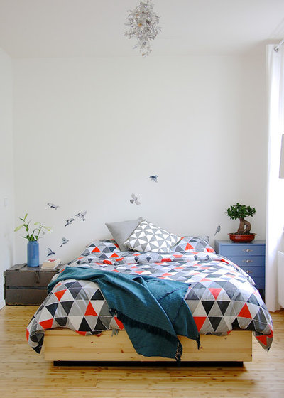 Skandinavisch Schlafzimmer by Holly Marder
