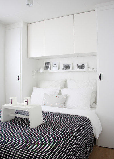 Scandinavian Bedroom by Holly Marder