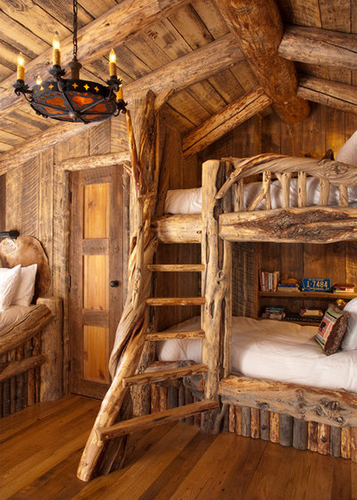 Rustic Bedroom by Lohss Construction