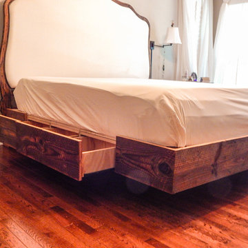The Rusted Nail Floating bed