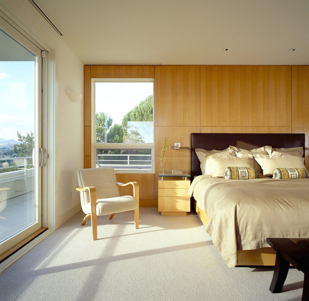 Contemporary Bedroom by Mitchel Berman Cabinetmakers Inc.