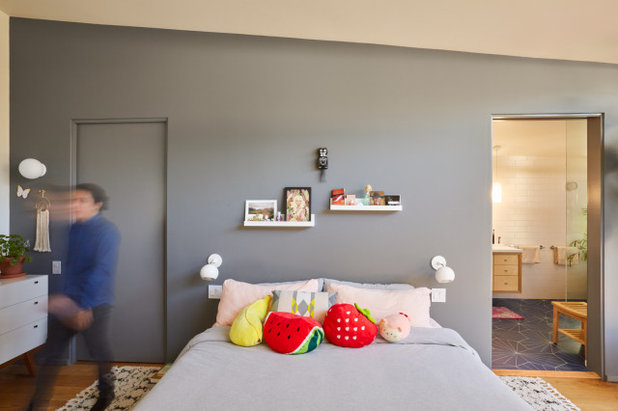 Modern Bedroom by Lewis / Schoeplein architects