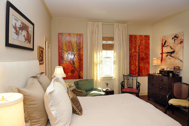 ニューオリンズにあるトラディショナルスタイルのおしゃれな寝室