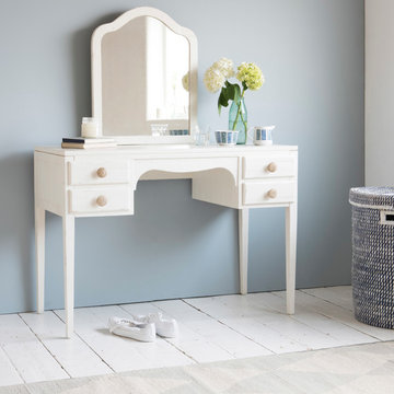 Toodle-oo dressing table