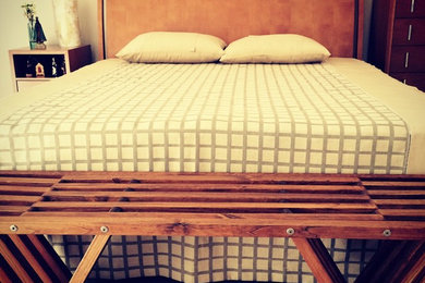 Bedroom - contemporary guest bedroom idea in Jacksonville