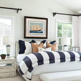 https://www.houzz.com/photos/traditional-beach-ocean-boulevard-beach-style-bedroom-orange-county-phvw-vp~14187524