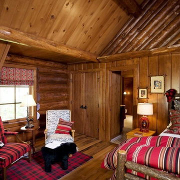 Traditional Log Lodge