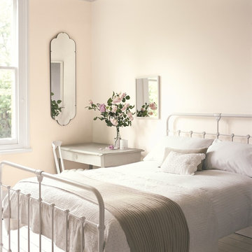 Tranquil Guest Room