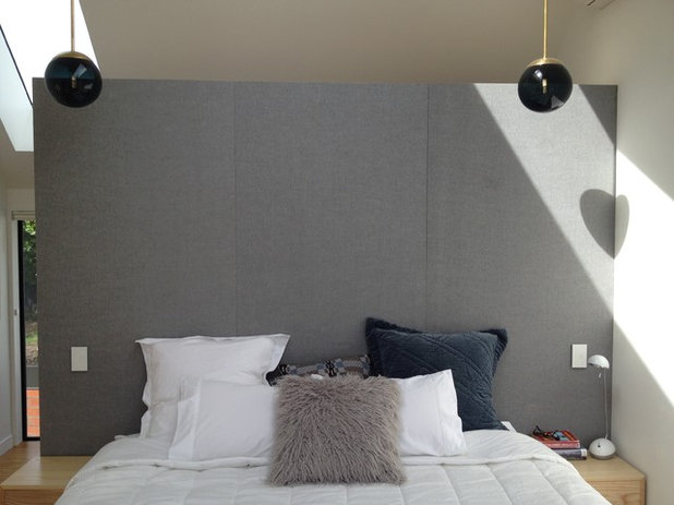 Modern Bedroom by Matter