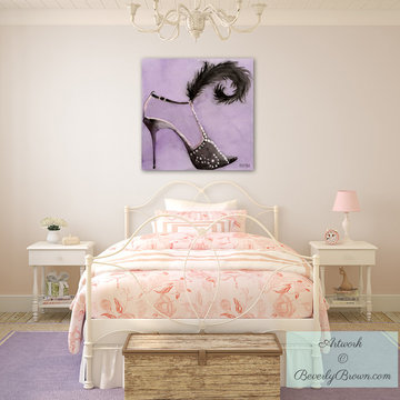 Trendy Teen or Tween Girls Bedroom with Canvas Fashion Art