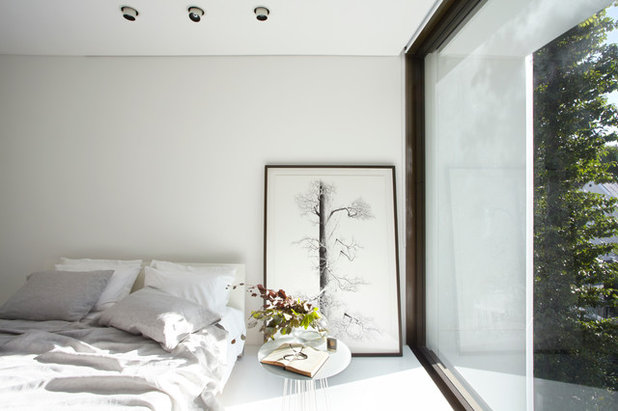 Contemporary Bedroom by Smart Design Studio