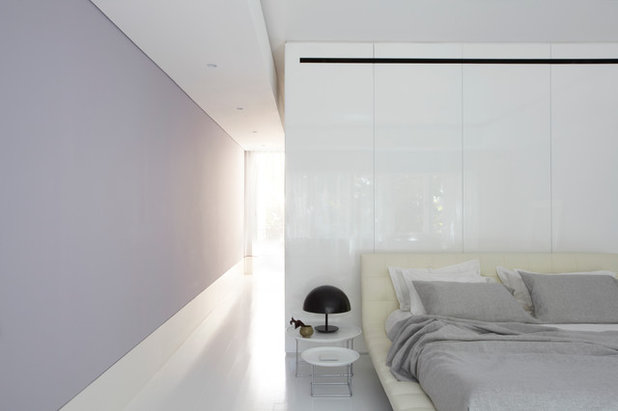 Contemporary Bedroom by Smart Design Studio