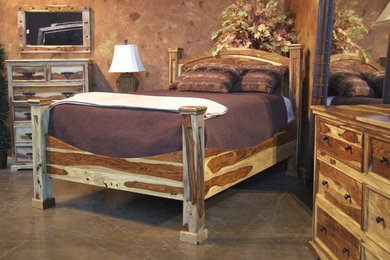 Diseño de habitación de invitados rústica de tamaño medio sin chimenea con paredes marrones, suelo de cemento y suelo marrón