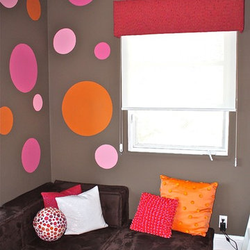 UPPER VINTAGE ROAD, Laguna Niguel, CA: Teen girl's room