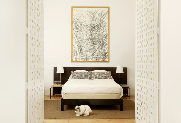 Contemporary Bedroom by de leon & primmer architecture workshop