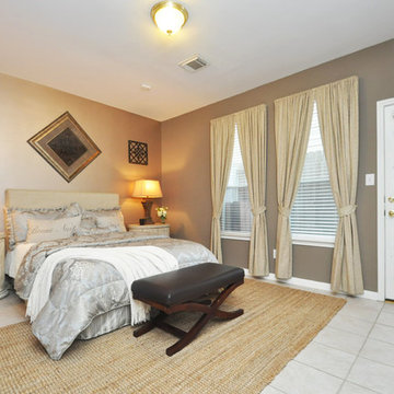 Vacant Town Home Staging